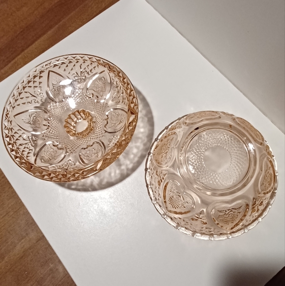 EUC Vintage Pink Covered Candy/Nut Dish - Picture 4 of 5